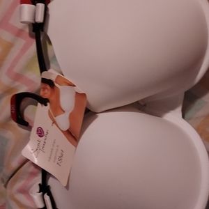 2 bras for 1